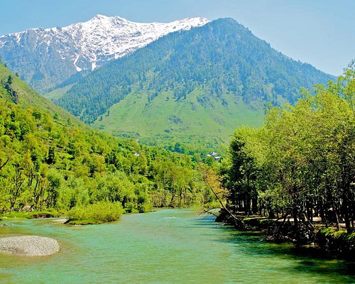 Trekking in Kashmir
